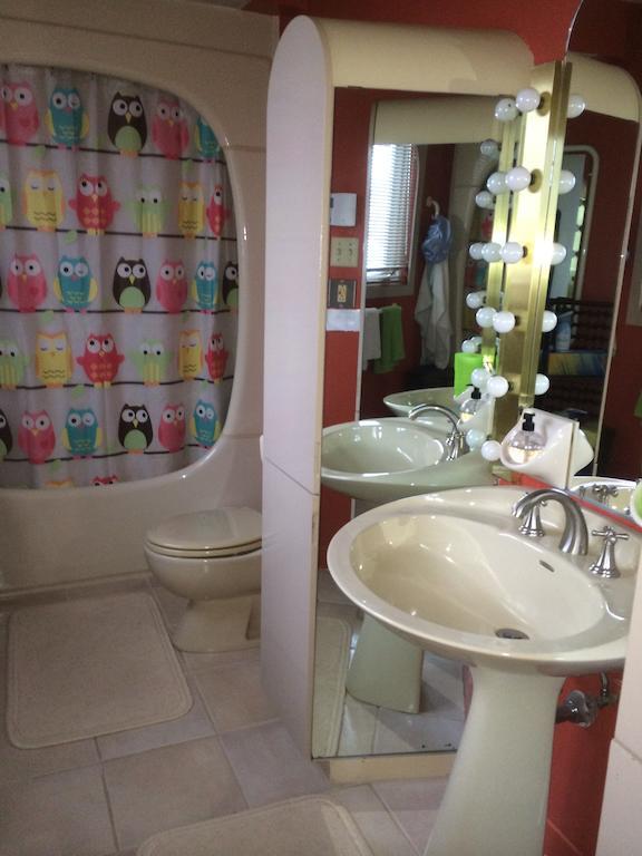 B&B Aux Deux Pignons Donnacona Cameră foto